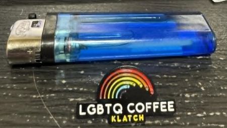 Klatch hat pins